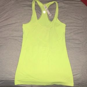 Lululemon racerback tank sz 6
